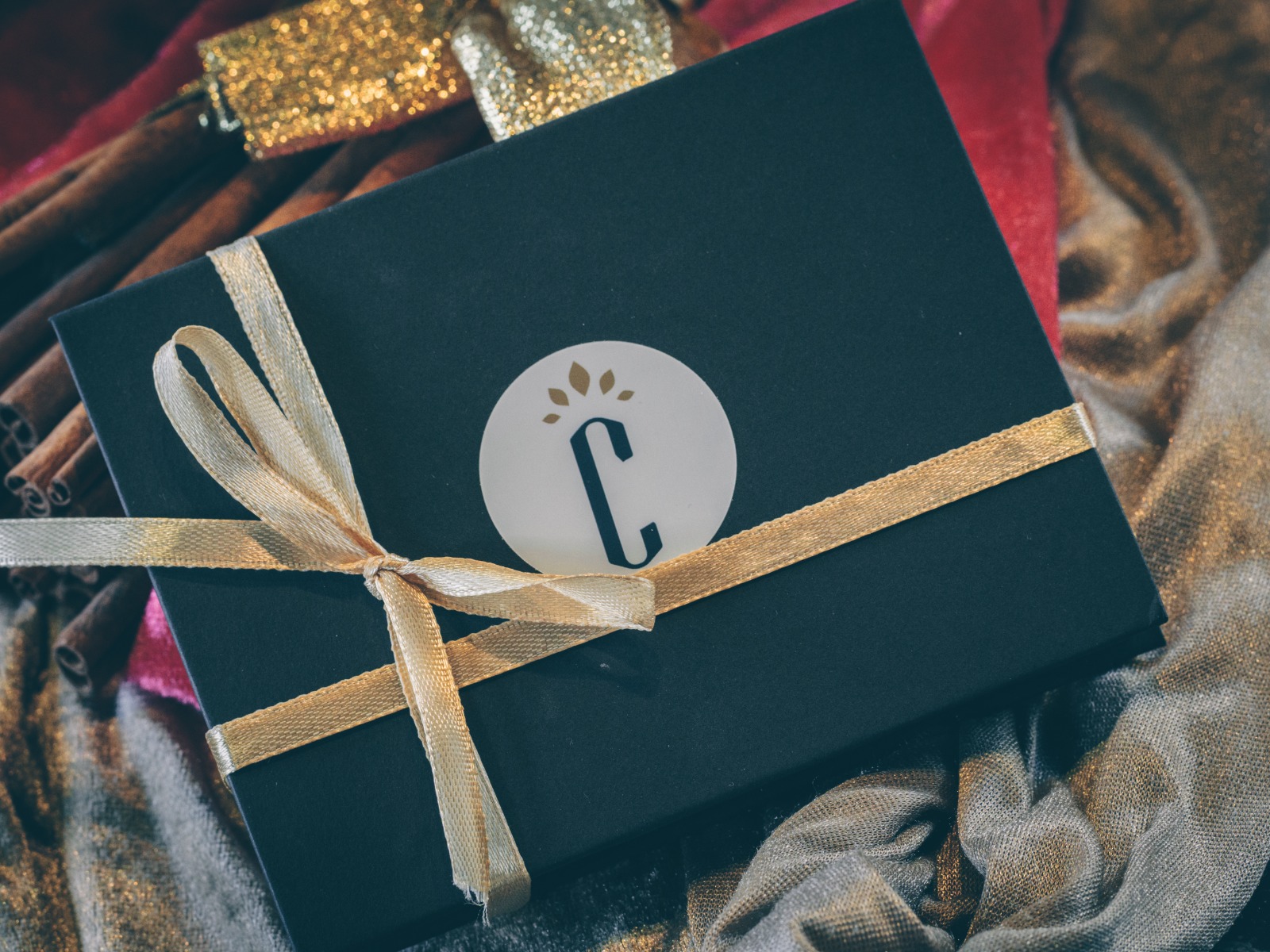 CLOTILDE BRERA DINNER BOX